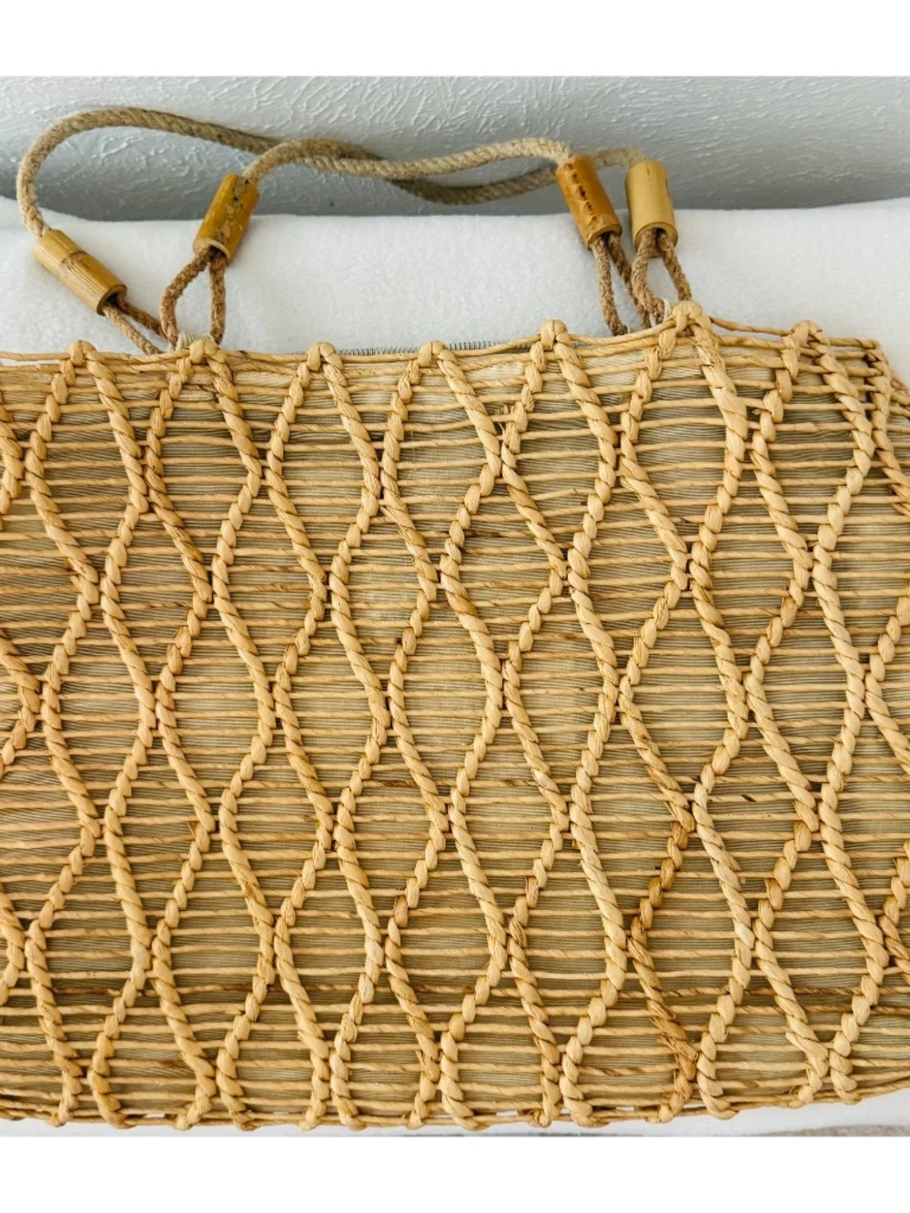 Mister Ernest Vintage tan  Macrame Italian Shoulder Bag, Large